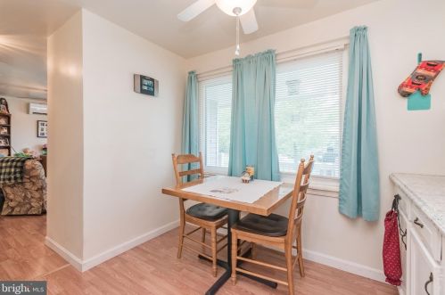 26 Raging River Rd, Falling Waters WV  25419-4247 exterior