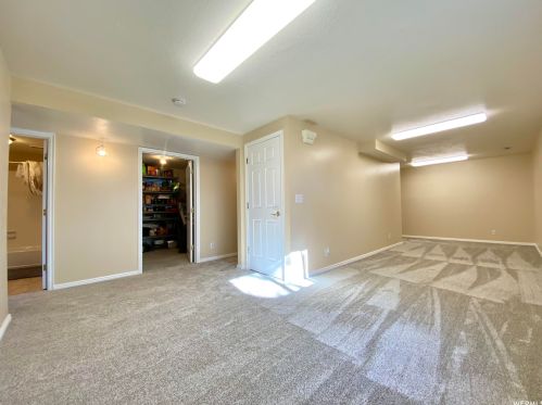 381 400, Smithfield UT 84335-1349 exterior