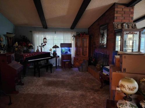 20516 Avenida Hacienda, Riverside CA  92508-2441 exterior