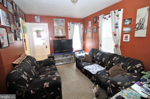 332 Lafayette Ave, Trenton NJ 08610-5601 exterior