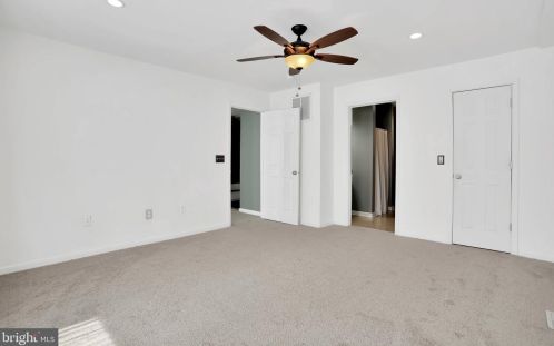 112 Algonquin Trl, Hedgesville WV  25427-5568 exterior