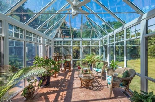 5 Cliffside Way, Andover NJ  07821-5042 exterior
