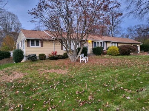 122 Paul Ter, Southington, CT 06489-4127