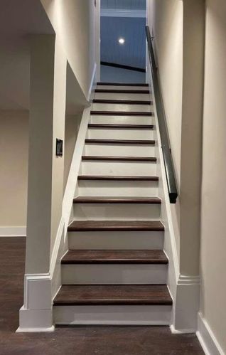 221 Cross Gate Dr, Marietta GA  30068-3921 exterior