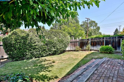 1793 Sattler Dr, Concord CA  94519-1422 exterior