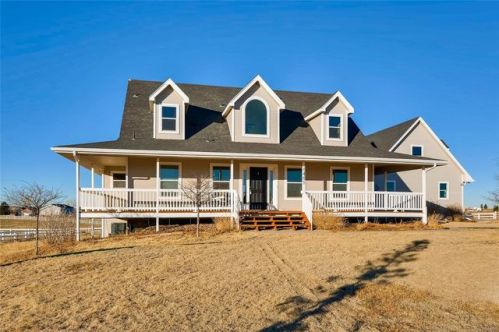 1465 Arabian Trl, Elizabeth, CO 80107-8453