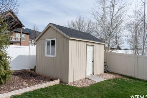 542 330, Providence UT 84332-8504 exterior