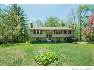 38 Horseshoe Cir, Winsted, CT 06063-3420