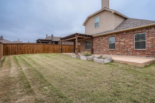 10417 Merced Lake Rd, Fort Worth, TX 76177-3522