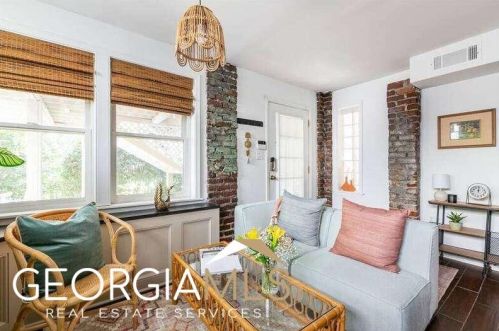 1112 Austin Ave, Atlanta GA  30307-1918 exterior