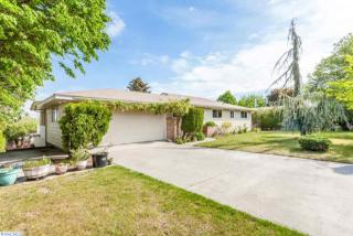 7124 Willamette Ave, Kennewick, WA 99336-1262