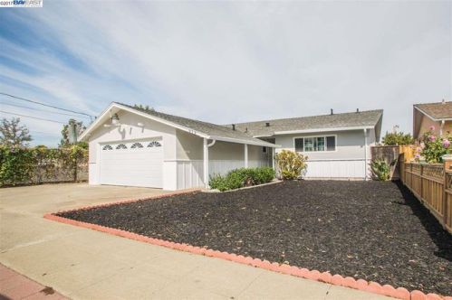 913 Saint Bede Ln, Hayward, CA 94544-3811
