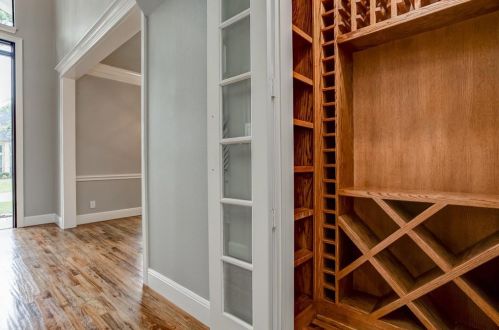 6501 Shoal Creek Rd, Fort Worth TX  76132-4418 exterior