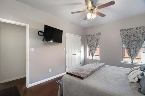 4514 Credo Ln, Austin TX  78725-2929 exterior