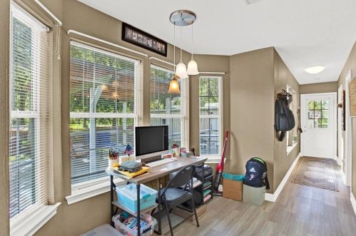 411 County Road 28, Angleton TX 77515-9420 exterior