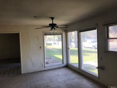 6452 Riverside, Riverside CA  92506-3154 exterior