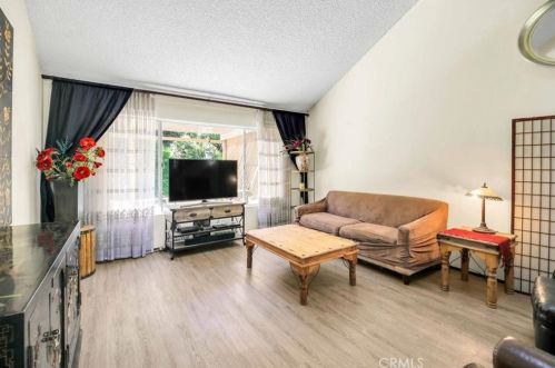 1035 Phillips St, Vista CA  92083-7156 exterior