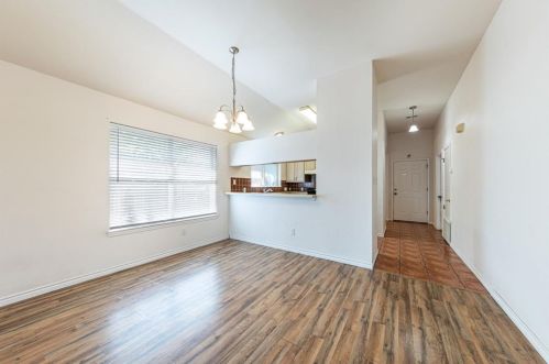 4719 Castleman Dr, Austin TX  78725-1720 exterior