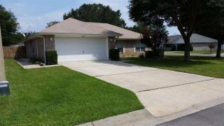 6942 Kapok Dr, Milton, FL 32583-7631