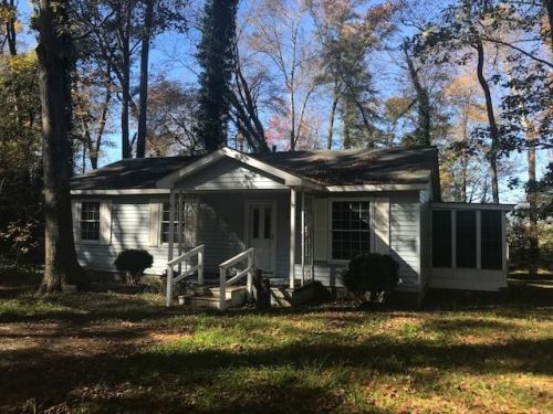 2187 Mayflower Dr, Greenbackville, VA 23356-2619