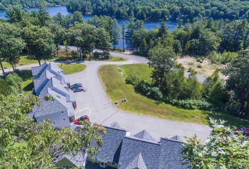 62 Collins Landing Rd, Weare, NH 03281-4016