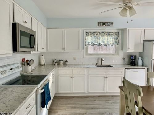 2 Catherine Ter, Andover, NJ 07821-3500
