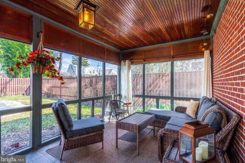 9409 Garwood St, Silver Spring MD 20901-2940 exterior