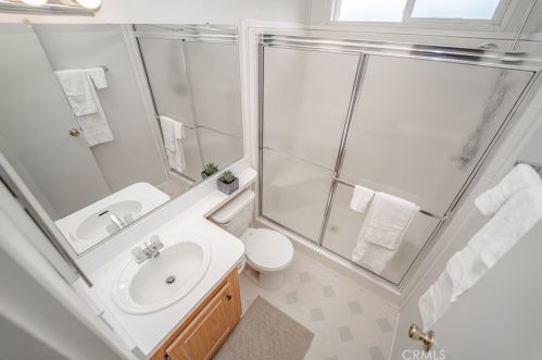 27 Spruce Via, Anaheim CA  92801-1043 exterior