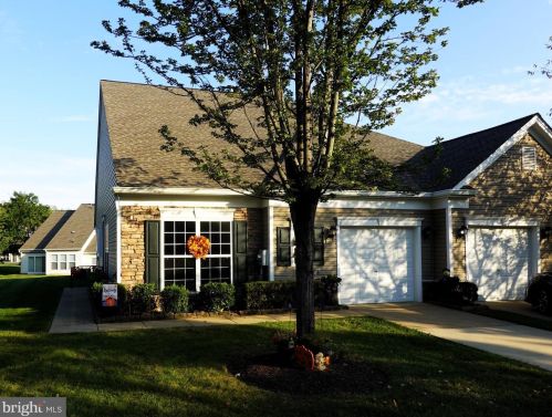 1 Aspen Hill Dr, Fredericksburg, VA 22406-8441