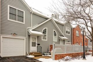 804 Chestnut St, Bannockburn IL 60015-2963 exterior