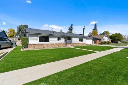 4456 Van Dyke Ave, Fresno, CA 93705-1446