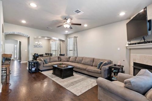 3083 Positano Loop, Bryan TX 77808-5436 exterior