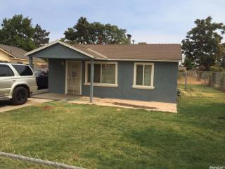 1738 Seattle St, Modesto, CA 95358-5634