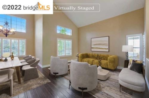 9212 Piccadilly Cir, Windsor, CA 95492-8321