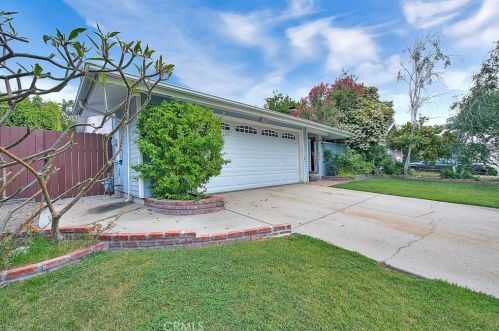 1814 Viola St, Anaheim, CA 92807-1150