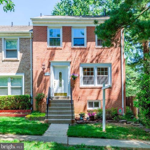 12555 Plymouth Ct, Woodbridge, VA 22192-2348