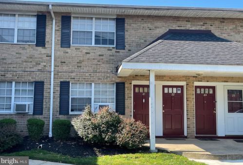 56 Garden View Ter, East Windsor, NJ 08520-4665