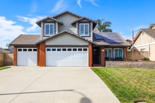 13460 Bunker Hill Pl, Chino, CA 91710-5365