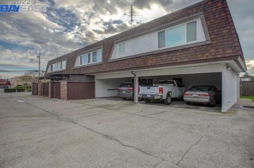 14195 Doolittle Dr, San Leandro, CA 94577-5539