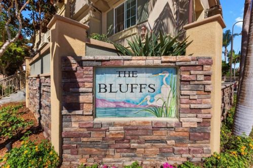 4030 Aidan Cir, Carlsbad, CA 92008-3592