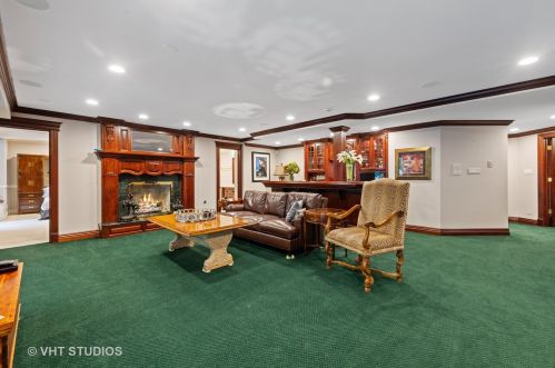 9301 Falling Waters Dr, Willowbrook IL  60527-0718 exterior