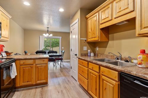 463 1525, Ogden UT 84404-7725 exterior