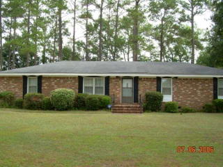 1707 Lily Pond Rd, Albany, GA 31701-7773