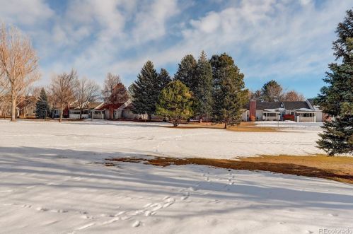 13719 Marina Dr, Denver CO  80014-5598 exterior