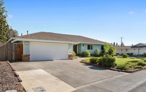 8166 Treecrest Ave, Fair Oaks, CA 95628-2764