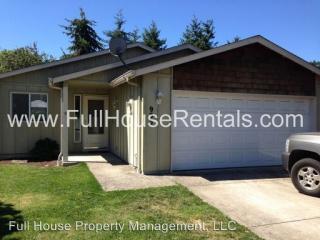 933 Olympic St, Springfield OR  97477-2788 exterior