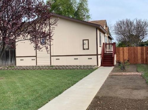 26240 Madison St, Esparto, CA 95627-2103