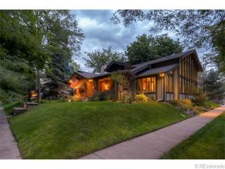 2200 Elm St, Denver, CO 80207-3809