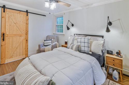 27 Lochatong Rd, Trenton NJ 08628-1608 exterior