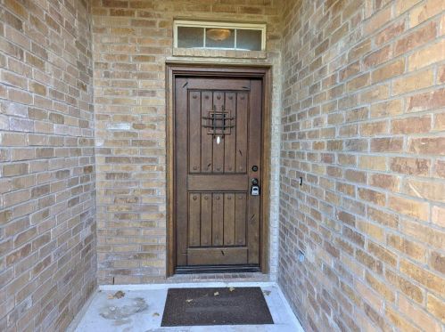 1015 Arbor Way, Conroe, TX 77303-1786